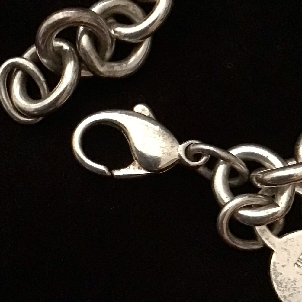 Tiffany & Co. Silver Heart Bracelet - Picture 4 of 6